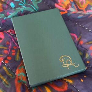 Dear Annabelle Cheery Notepad Set of Four with Green Storage Box